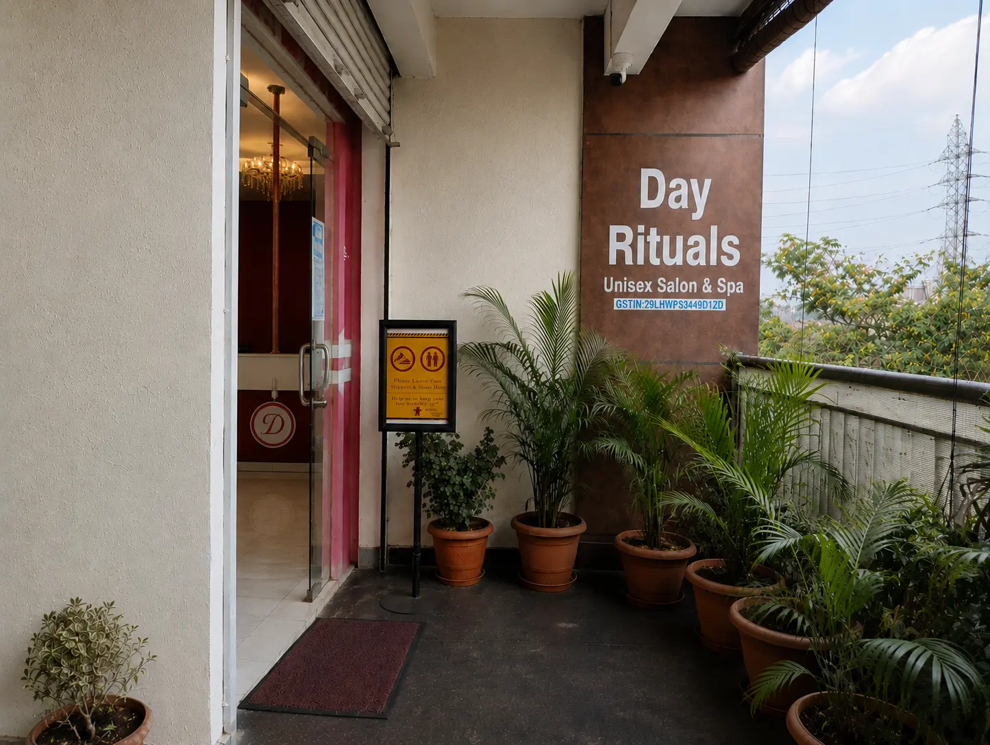 Entrance of Day Rituals Spa in Kodigehalli near Sahakarnagar